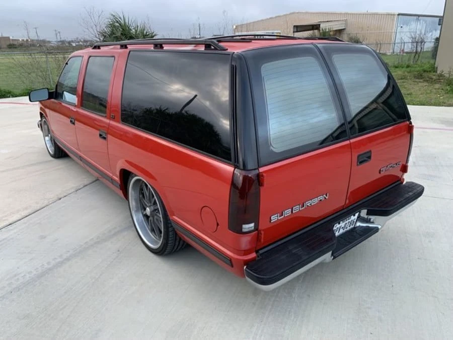 1993 GMC Suburban 8th Gen - Image 21 of 31