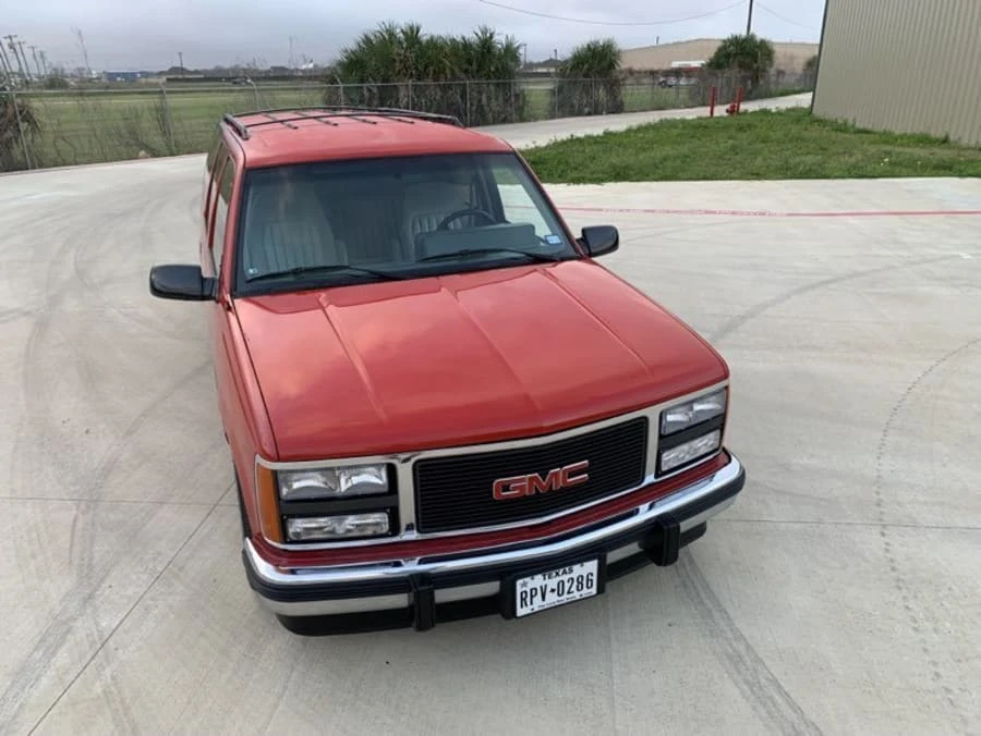1993 GMC Suburban 8th Gen - Image 29 of 31