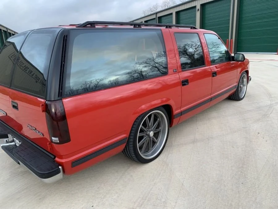 1993 GMC Suburban 8th Gen - Image 20 of 31