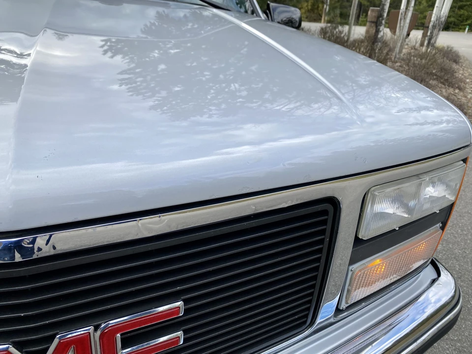 1993 GMC Suburban 8th Gen - Image 14 of 31