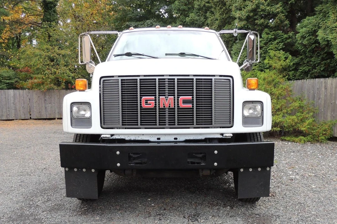 1993 GMC TopKick - Image 2 of 6
