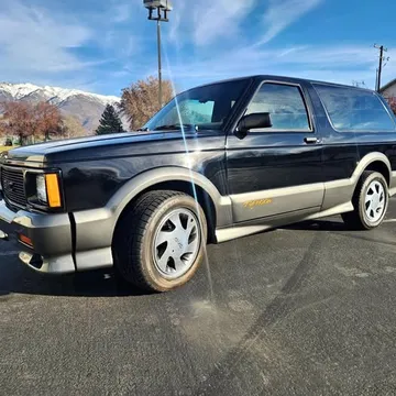 1993 GMC Typhoon