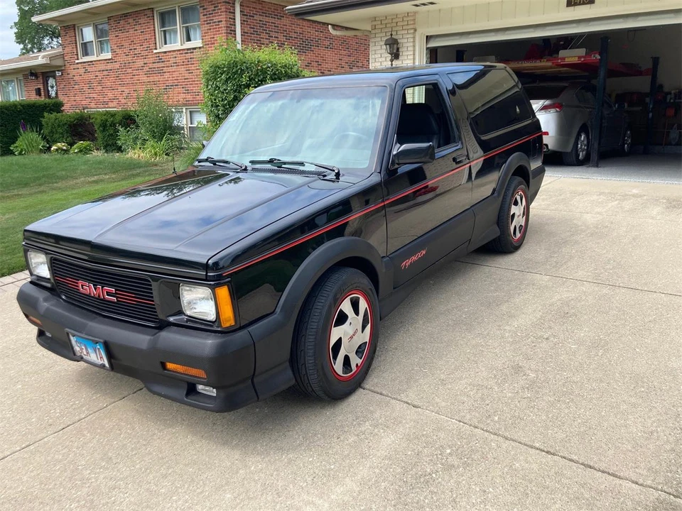 1993 GMC Syclone - Image 10 of 13