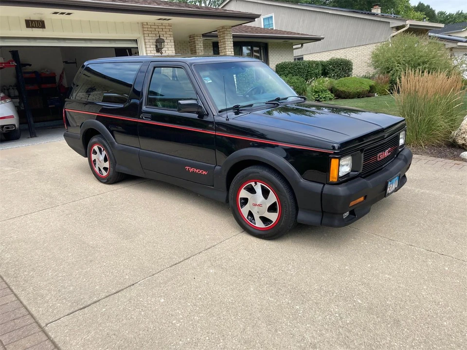 1993 GMC Syclone - Image 5 of 13