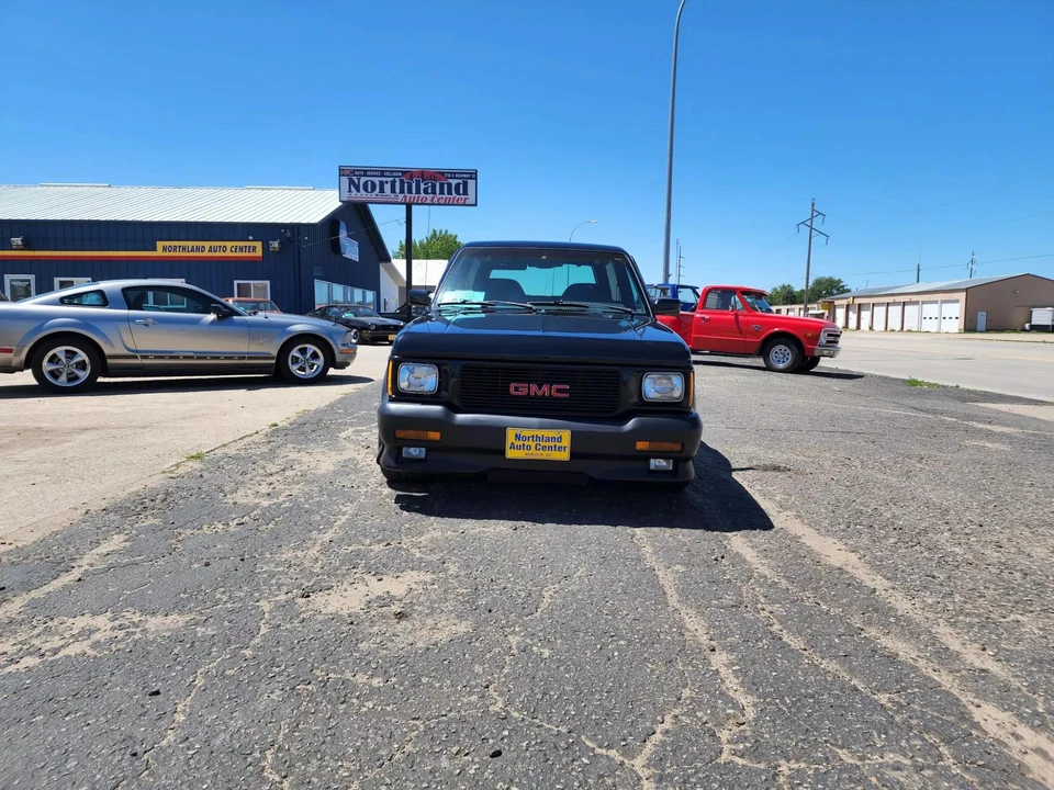 1993 GMC S-15 Jimmy 1st Gen - Image 8 of 31