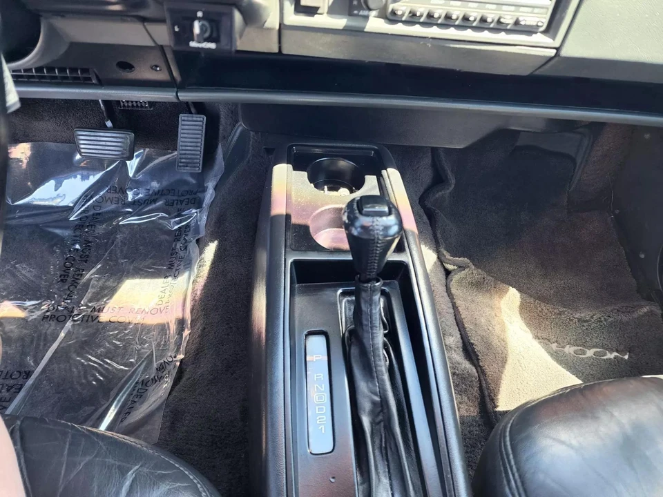1993 GMC S-15 Jimmy 1st Gen - Image 17 of 31