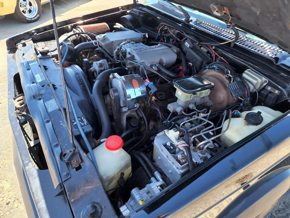 1993 GMC S-15 Jimmy 1st Gen - Image 22 of 31