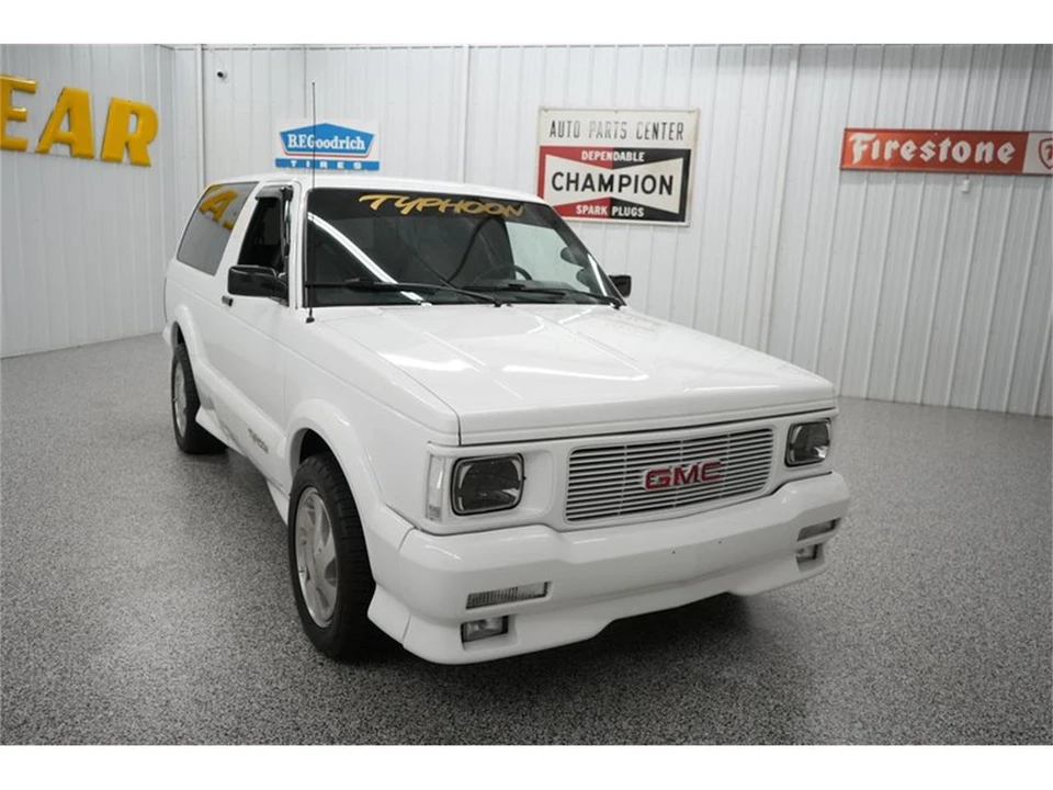 1993 GMC Syclone - Image 21 of 31