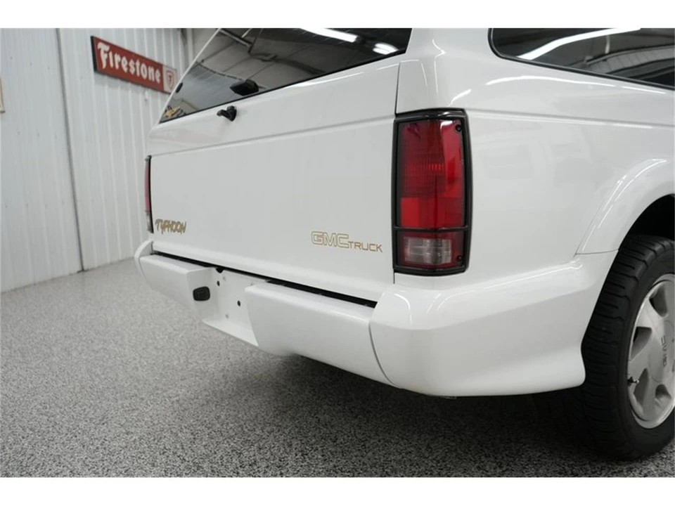 1993 GMC Syclone - Image 14 of 31