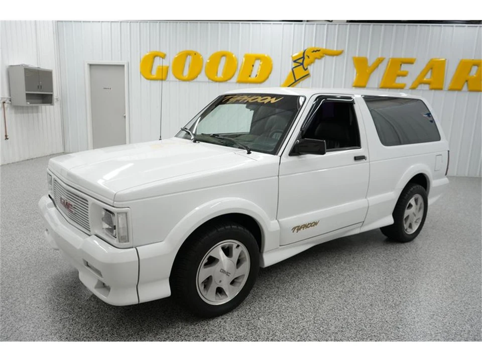 1993 GMC Syclone - Image 3 of 31