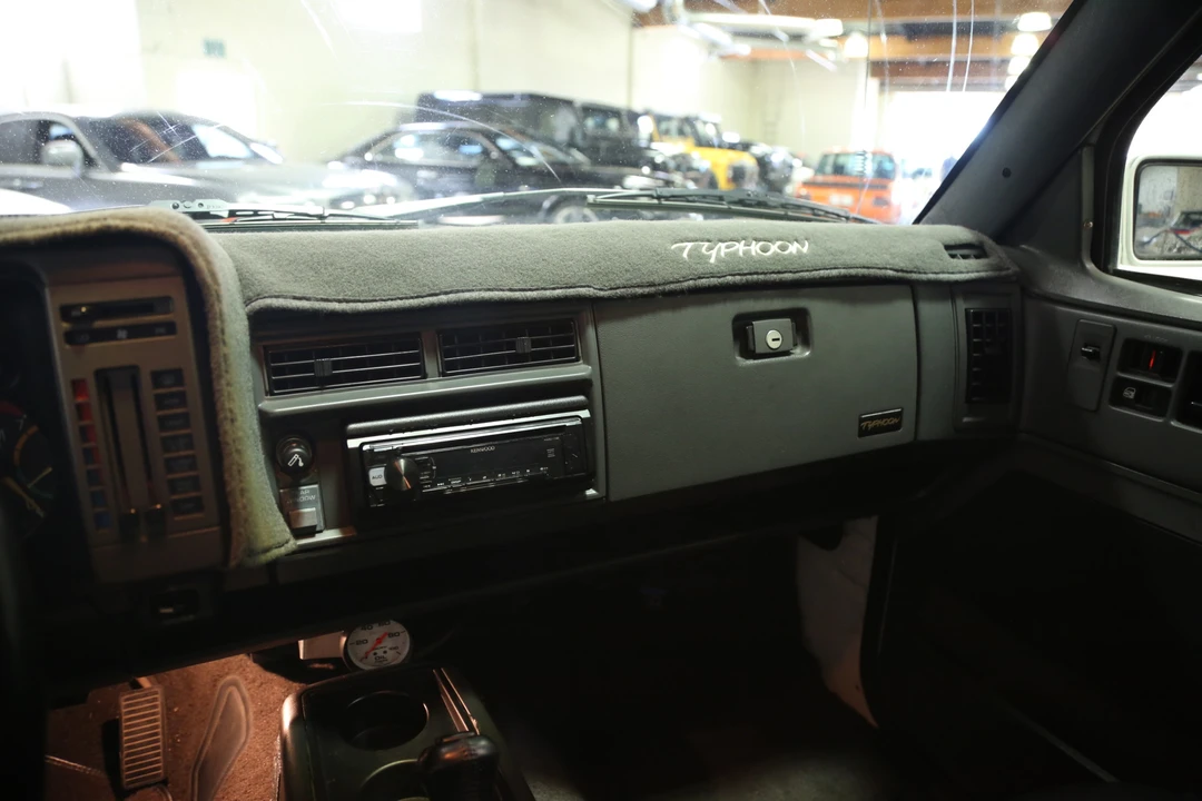 1993 GMC S-15 Jimmy 1st Gen - Image 16 of 31