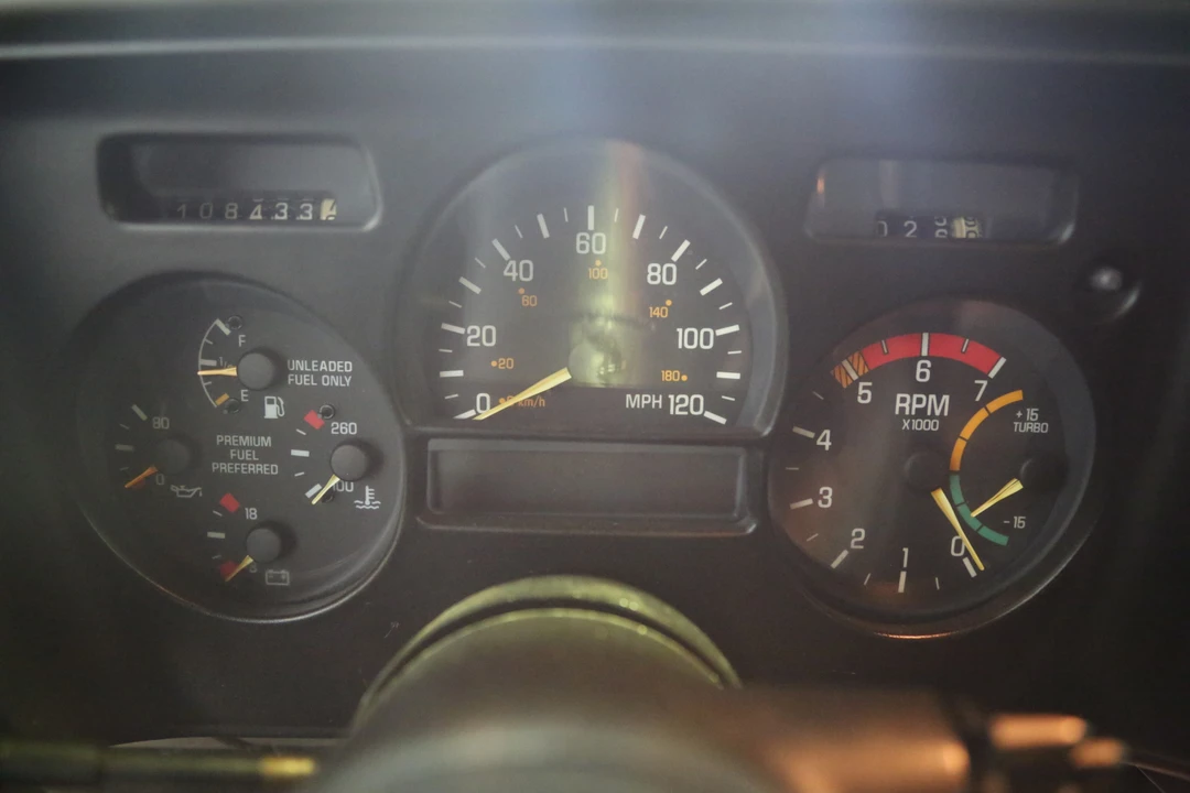 1993 GMC S-15 Jimmy 1st Gen - Image 17 of 31