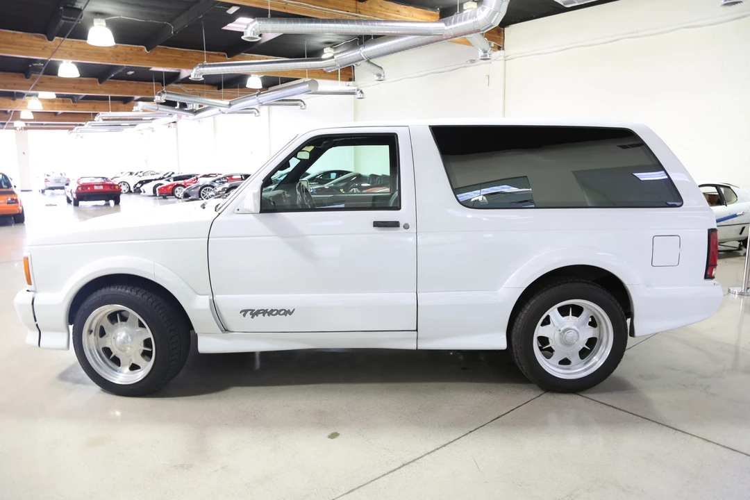 1993 GMC S-15 Jimmy 1st Gen - Image 3 of 31