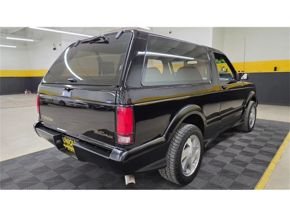 1993 GMC Syclone - Image 4 of 31