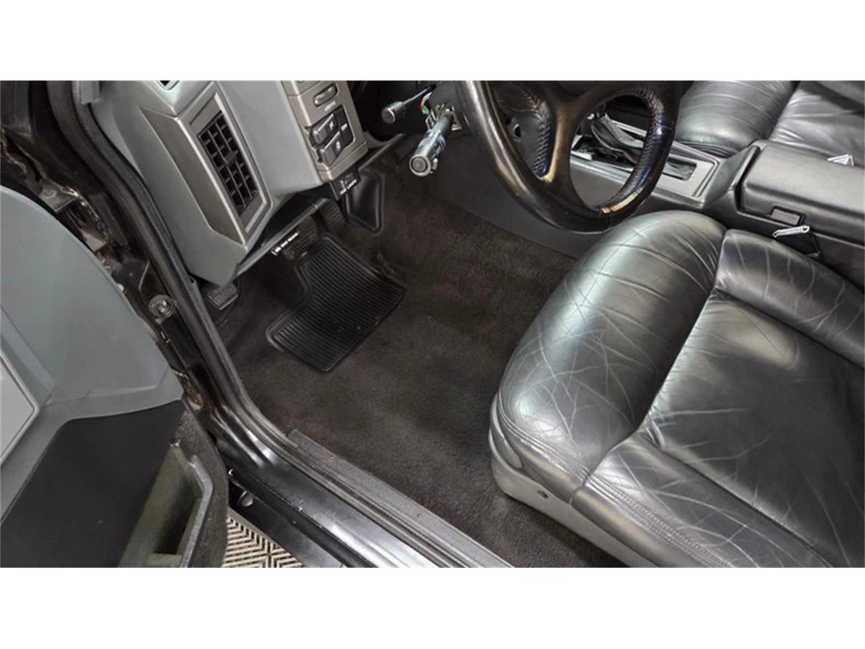 1993 GMC Syclone - Image 25 of 31