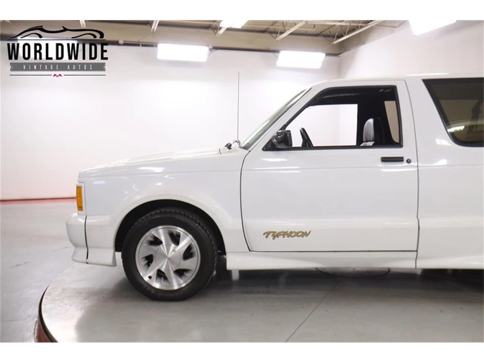 1993 GMC Syclone - Image 7 of 31