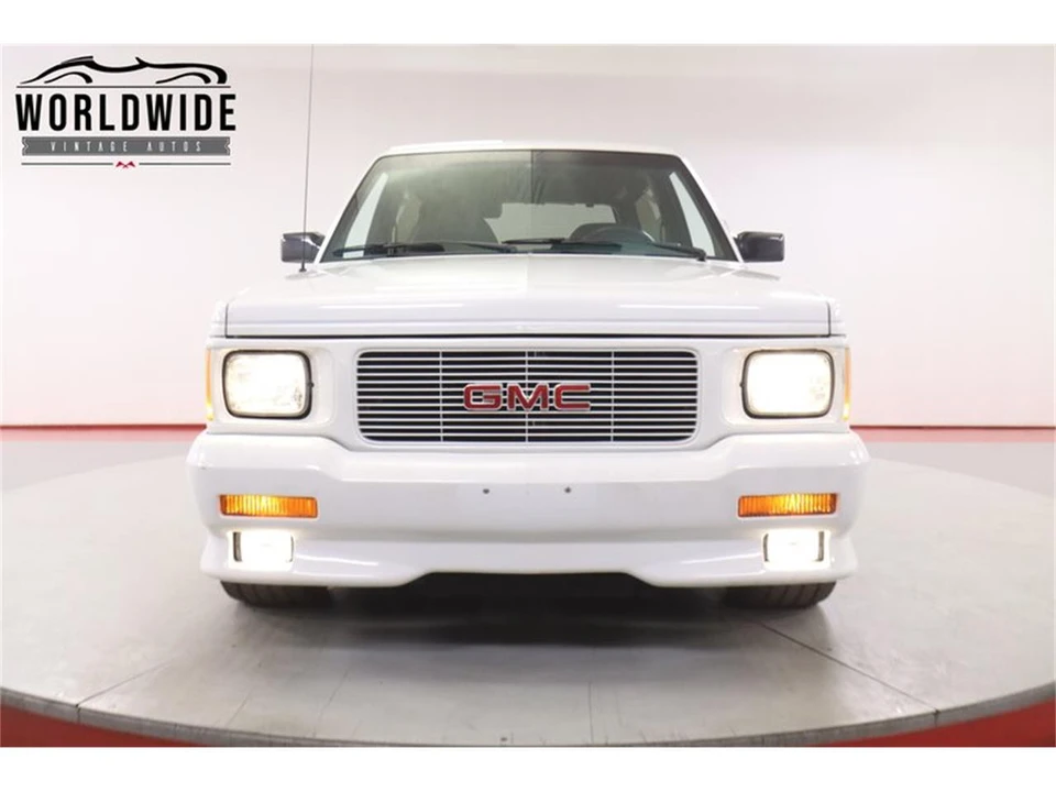 1993 GMC Syclone - Image 16 of 31