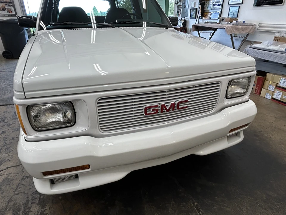 1993 GMC S-15 Jimmy 1st Gen - Image 12 of 31