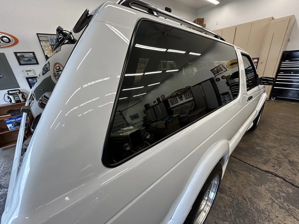 1993 GMC S-15 Jimmy 1st Gen - Image 15 of 31