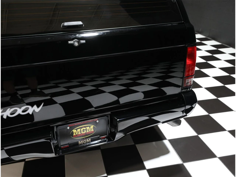 1993 GMC Syclone - Image 21 of 31