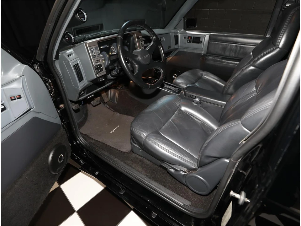 1993 GMC Syclone - Image 3 of 31
