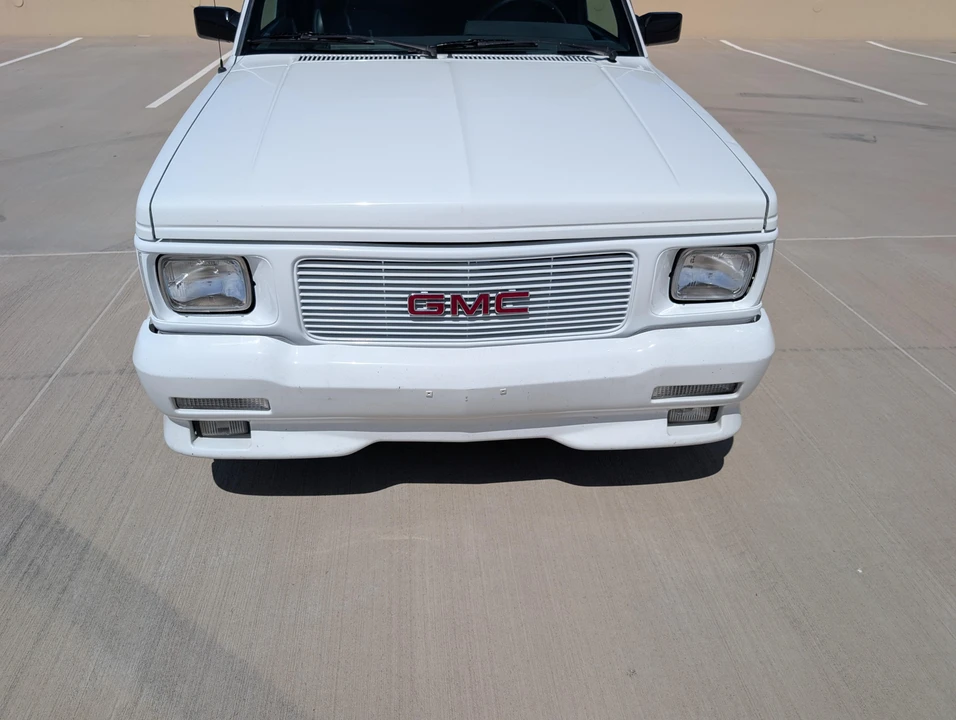 1993 GMC - Image 25 of 31