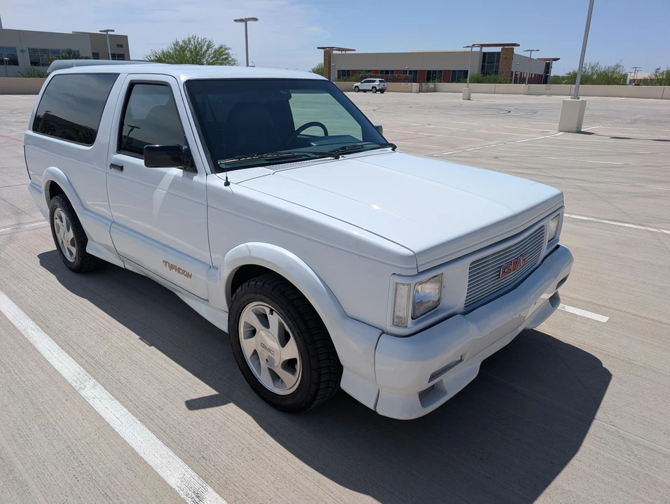 1993 GMC - Image 21 of 31
