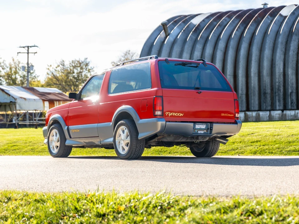 1993 GMC S-15 Jimmy 1st Gen - Image 3 of 21