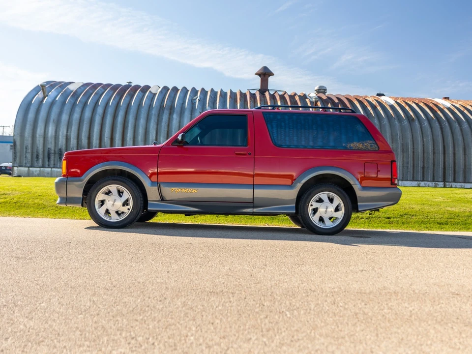 1993 GMC S-15 Jimmy 1st Gen - Image 5 of 21