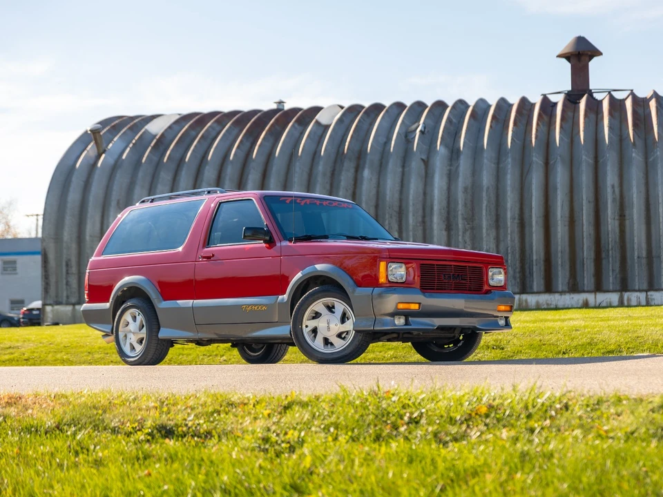 1993 GMC S-15 Jimmy 1st Gen - Image 14 of 21