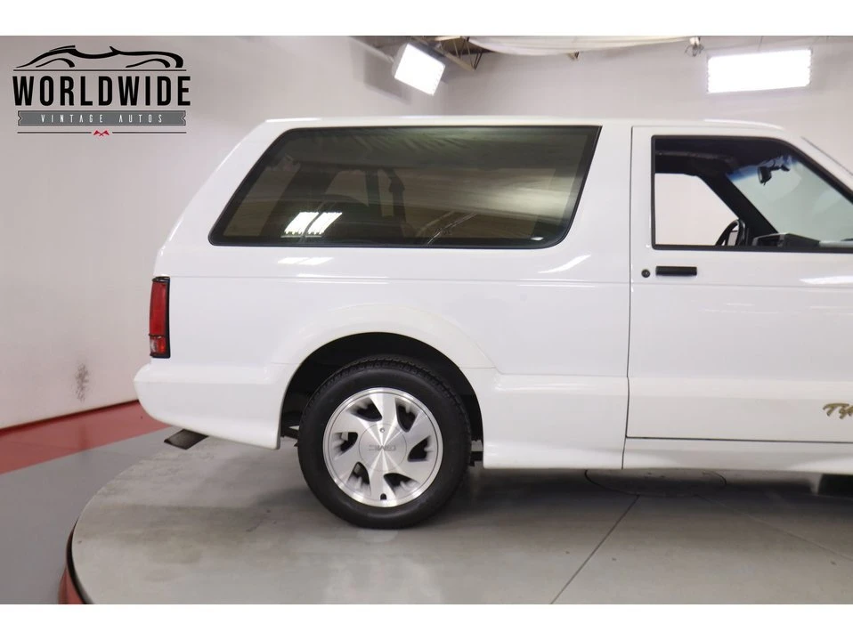 1993 GMC Syclone - Image 9 of 20