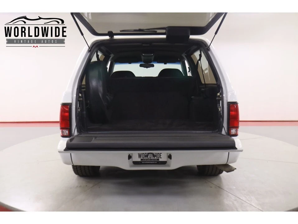 1993 GMC Syclone - Image 19 of 20