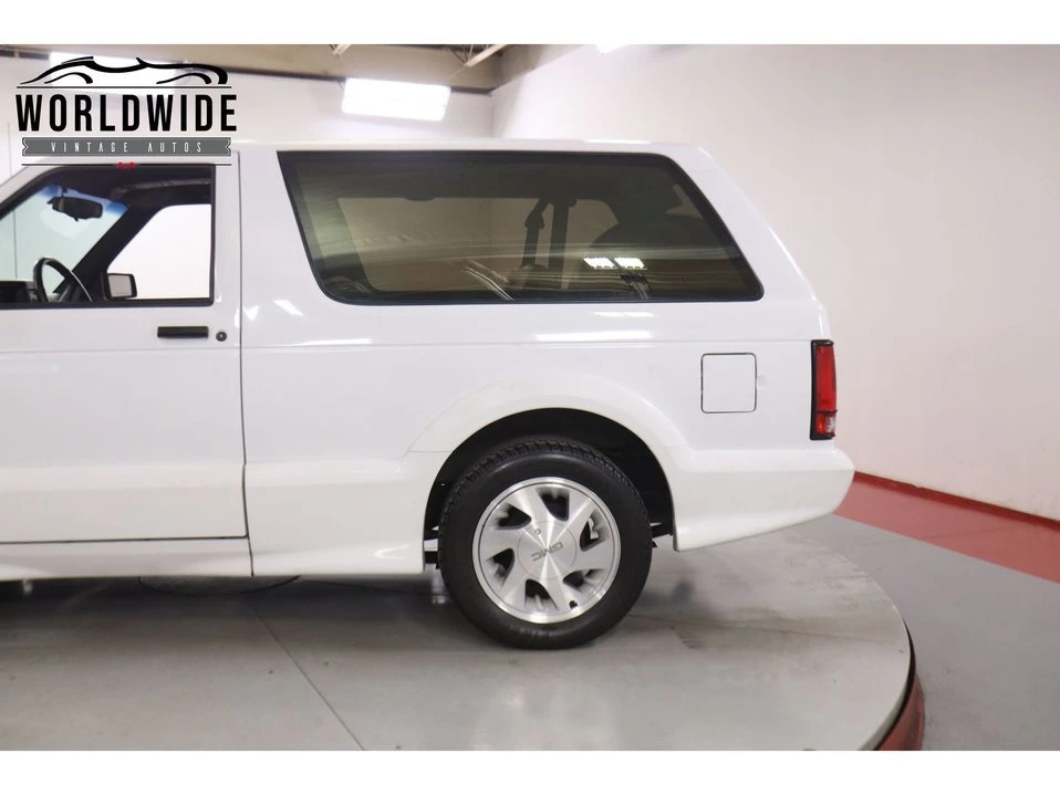 1993 GMC Syclone - Image 10 of 20