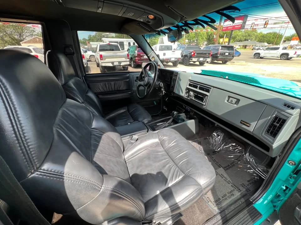 1993 GMC Syclone - Image 17 of 18