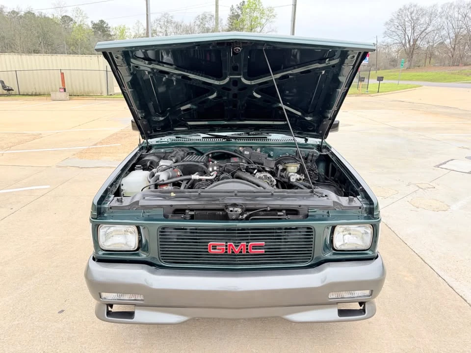1993 GMC Syclone - Image 10 of 20