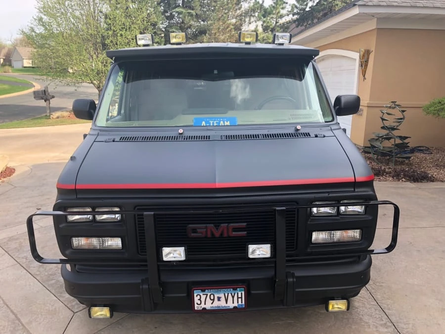 1993 GMC G-series Van - Image 9 of 12