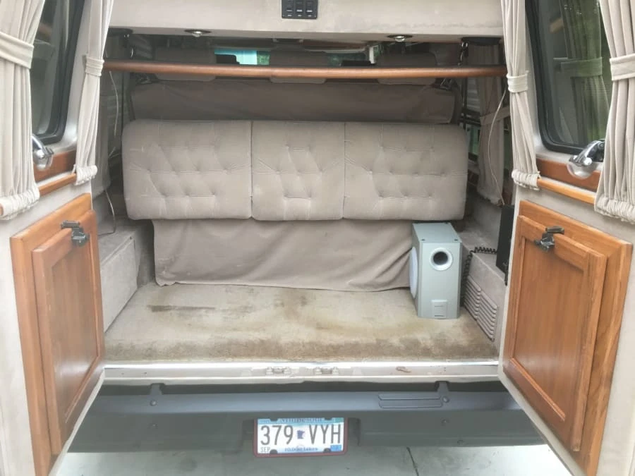 1993 GMC G-series Van - Image 8 of 12