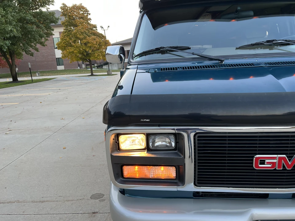 1993 GMC G-series Van - Image 15 of 31