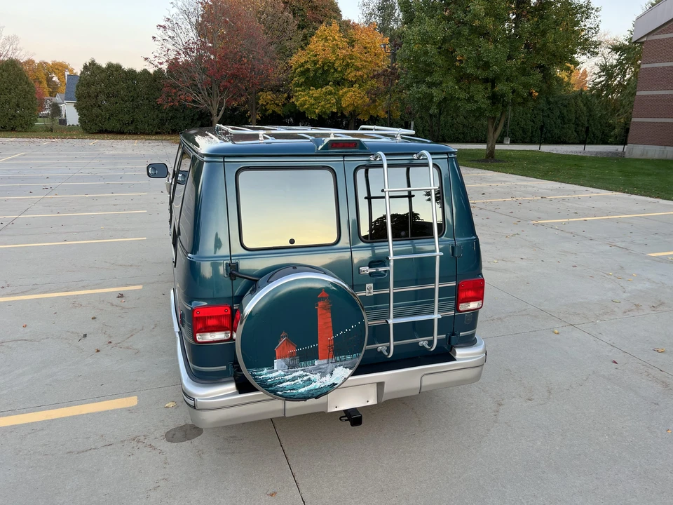 1993 GMC G-series Van - Image 10 of 31