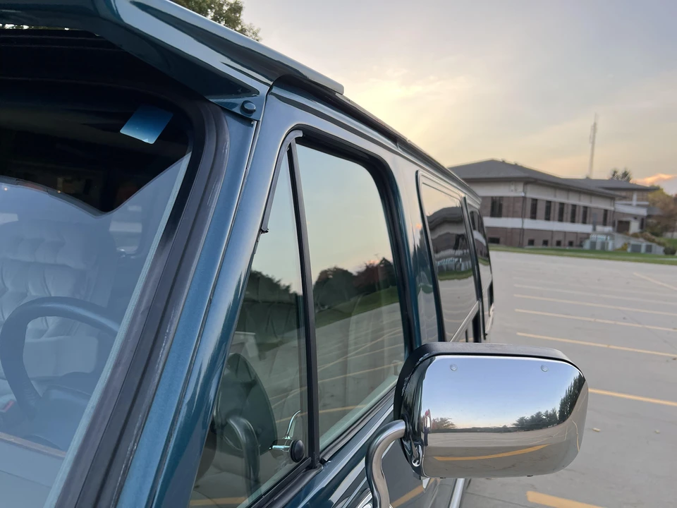 1993 GMC G-series Van - Image 26 of 31