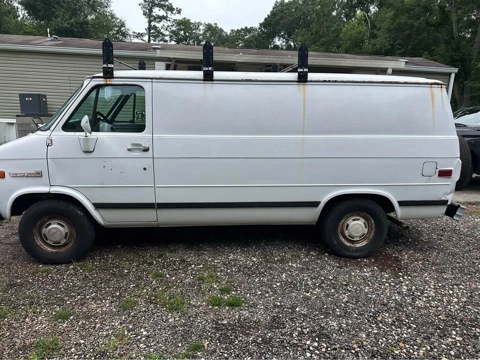 1993 GMC G-series Van - Image 2 of 6