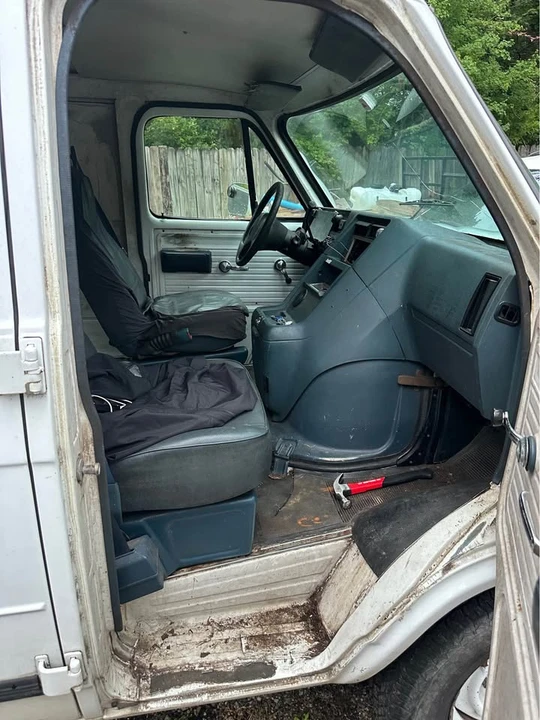 1993 GMC G-series Van - Image 4 of 6