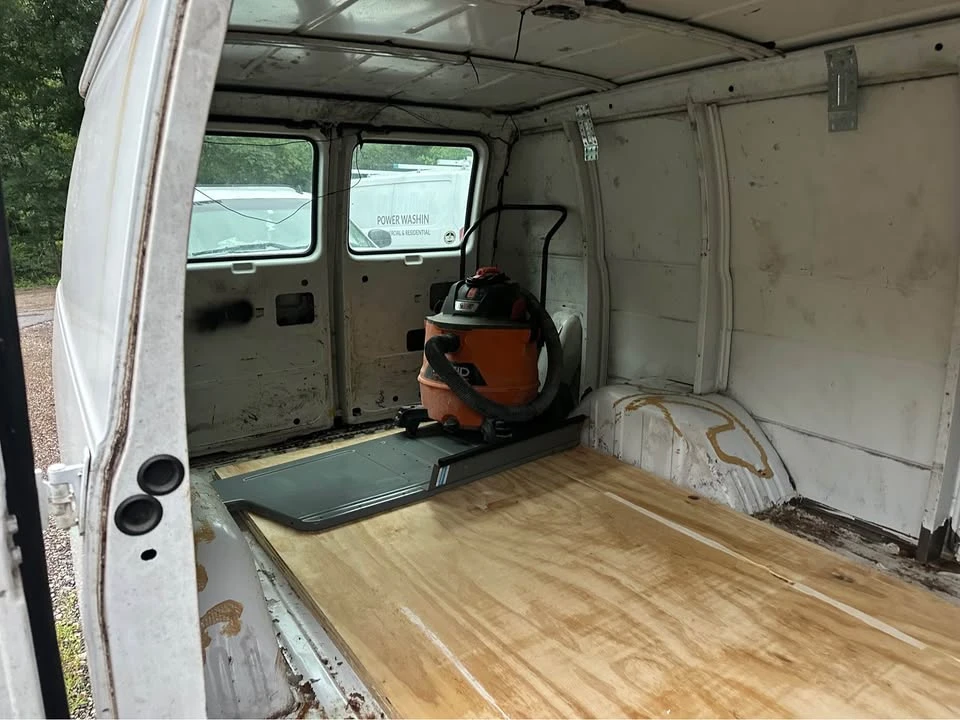 1993 GMC G-series Van - Image 6 of 6