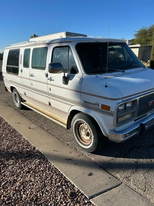 1993 GMC G-series Van - Image 4 of 13