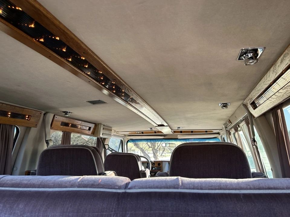 1993 GMC G-series Van - Image 7 of 19