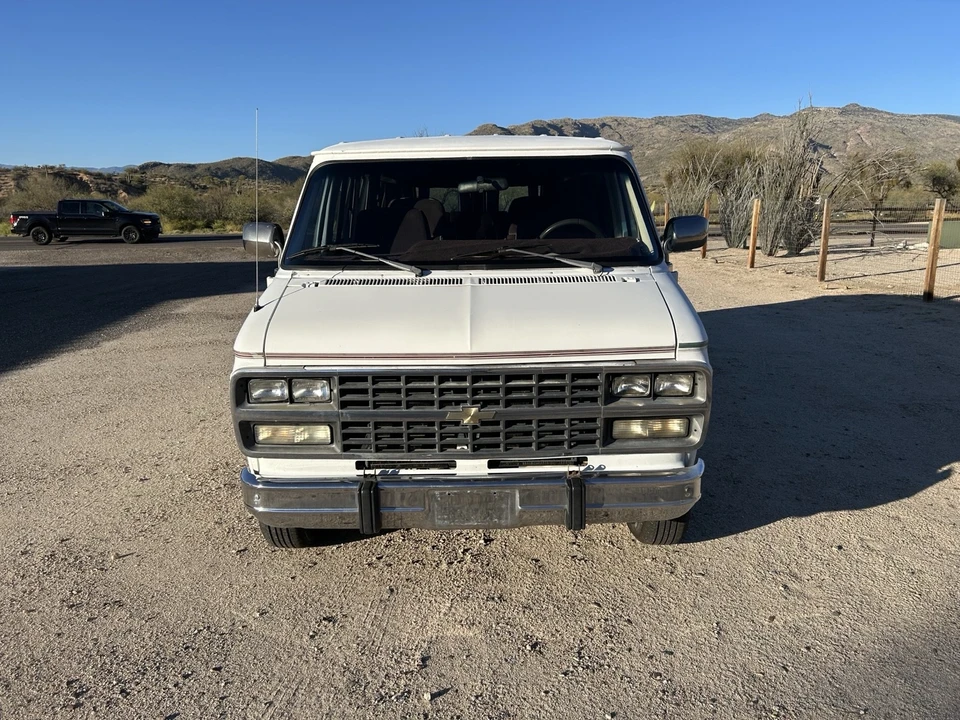 1993 GMC G-series Van - Image 4 of 19