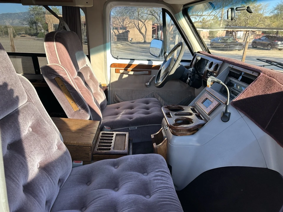 1993 GMC G-series Van - Image 12 of 19