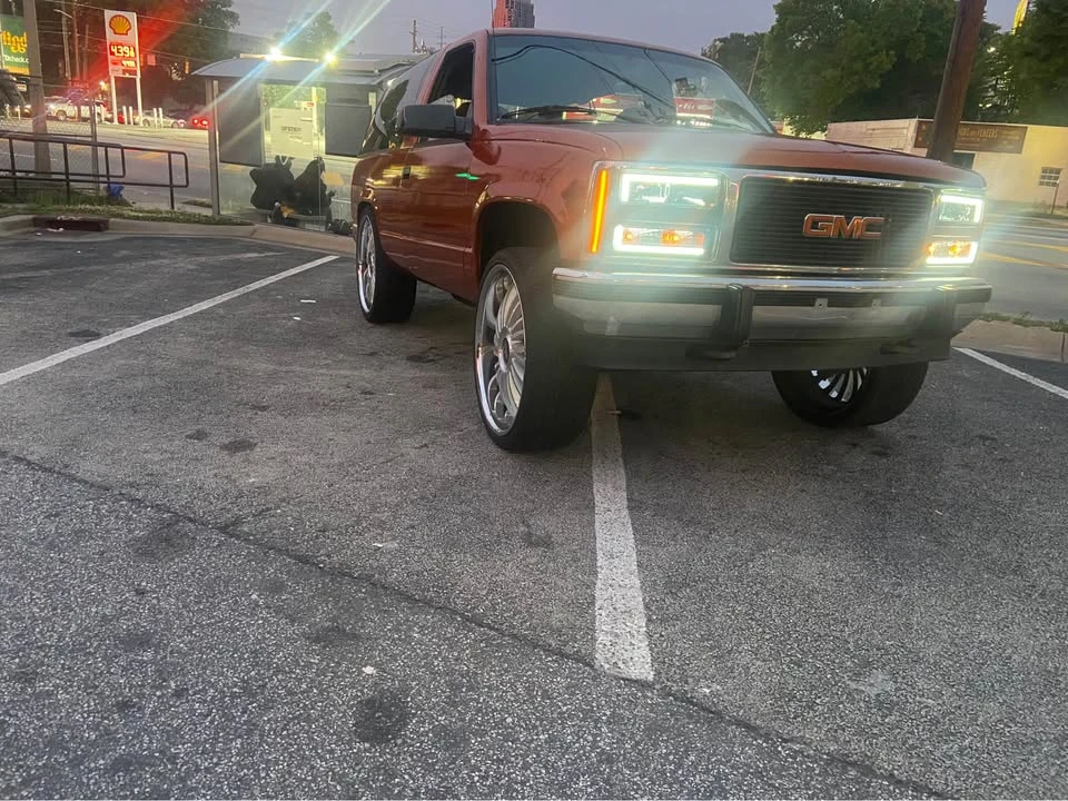 1993 GMC Yukon - Image 8 of 9