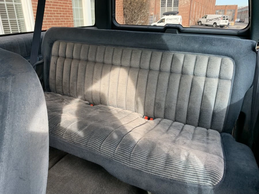 1993 GMC Yukon 1st Gen - Image 5 of 8