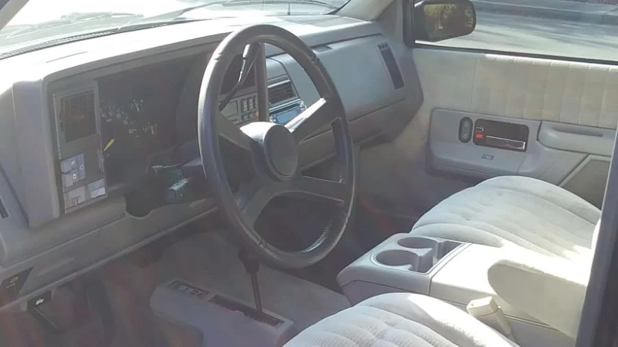 1993 GMC Yukon 1st Gen - Image 4 of 8